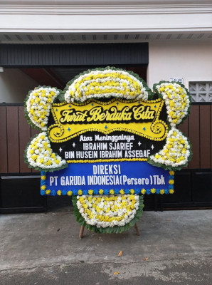 Papan Bunga Duka di Gedongpanjang